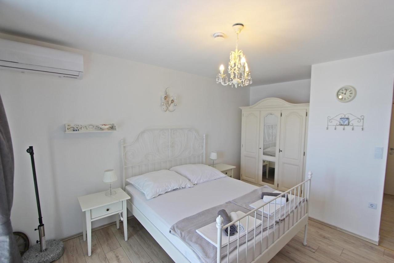 Villa Danica Murter Betina  Ngoại thất bức ảnh