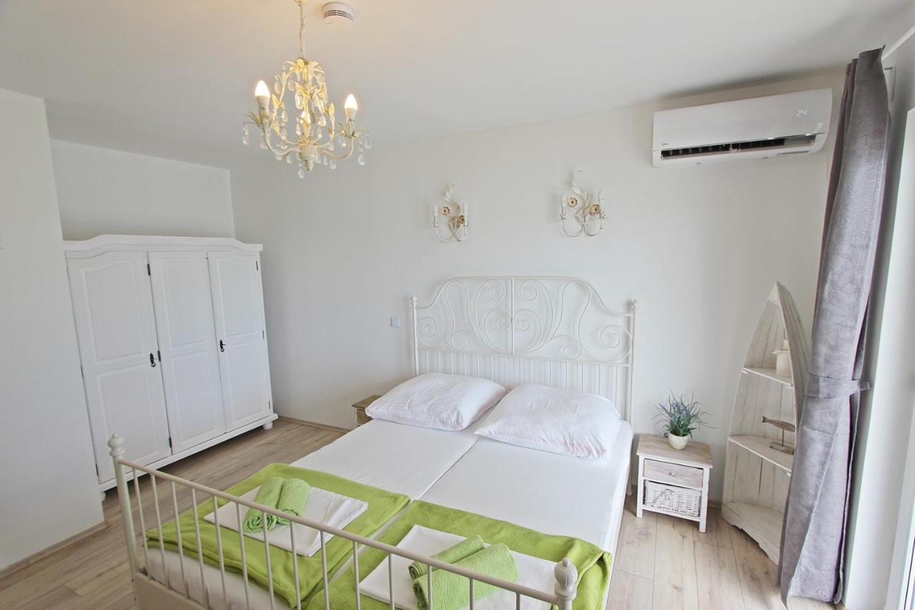 Villa Danica Murter Betina  Ngoại thất bức ảnh